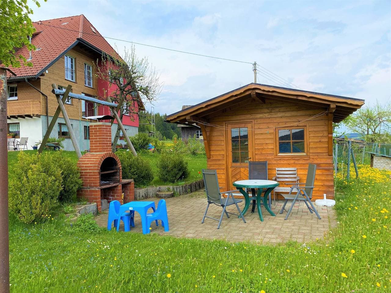 Foto 3 von 39: Ferienwohnung 'Süßen Häusle' mit Gemeinschaftsgarten und Wi-Fi