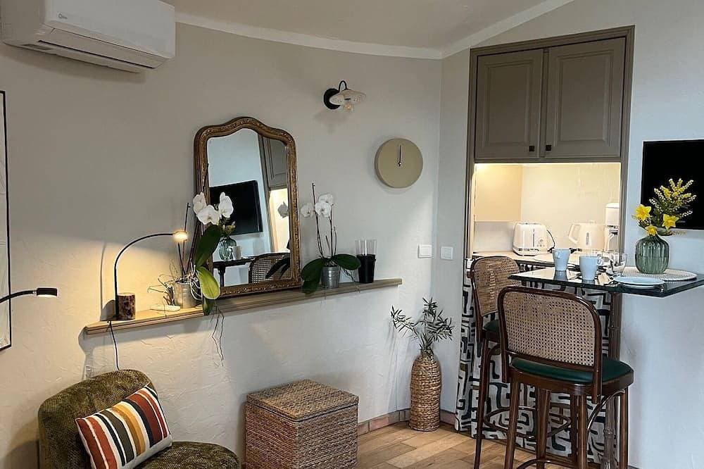 Foto 6 von 27: Studio - Grasse mit Garten