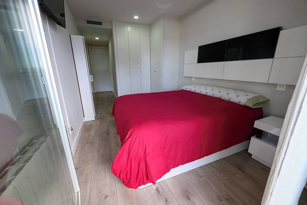 Foto 4 von 30: Apartamento Cervantino - Alcalá de Henares