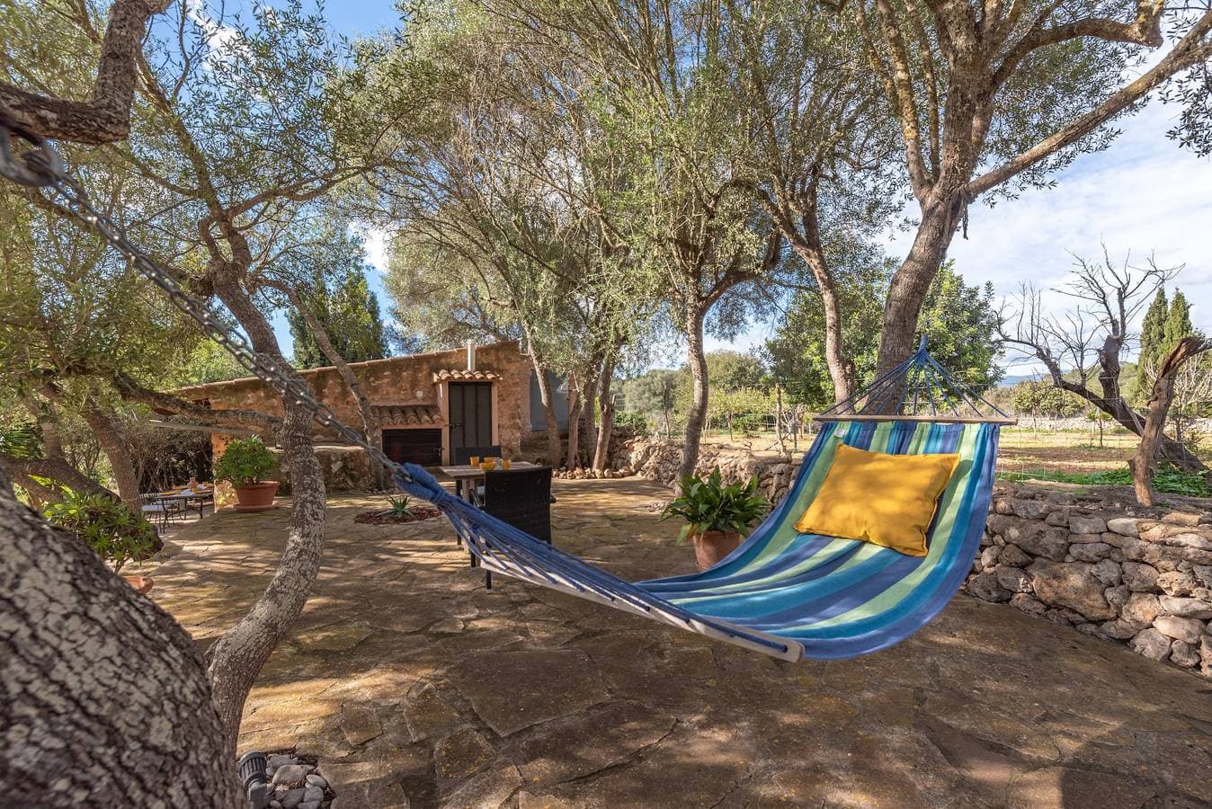 Foto 13 von 22: Ferienhaus 'Groc' mit Bergblick, Gemeinschaftspool und Wi-Fi
