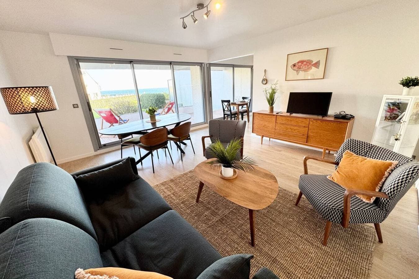 Foto 10 von 29: Ferienwohnung für 4 Personen mit Terrasse