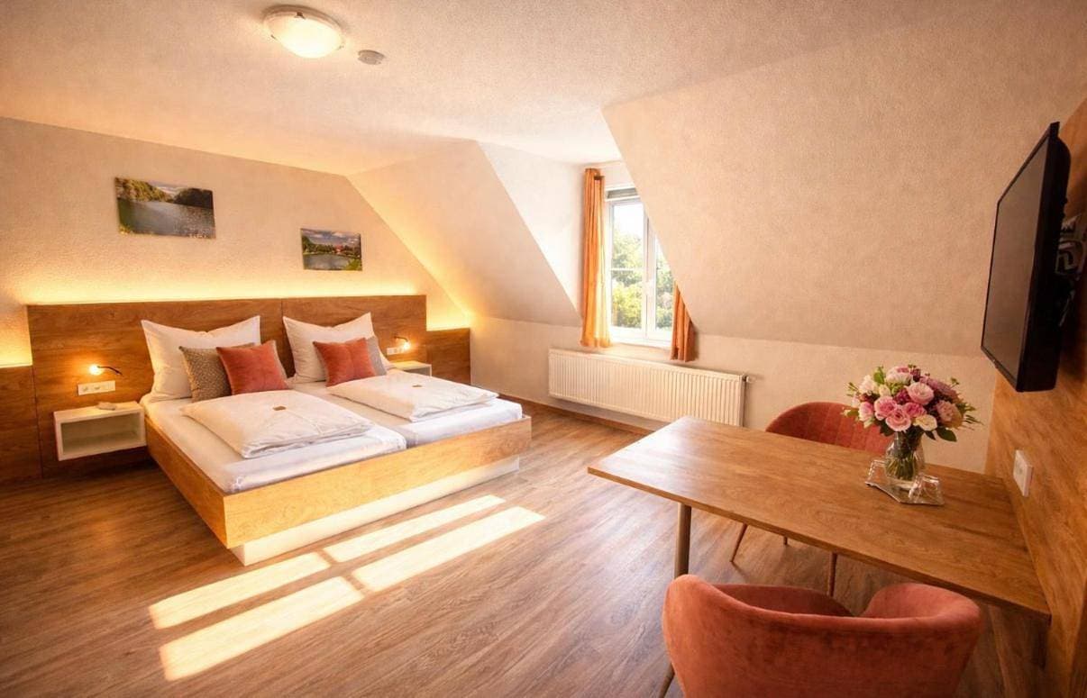 Foto 4 von 11: Small Double Room