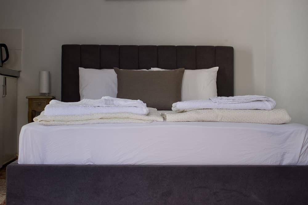 Foto 4 von 29: \"Spyros\" 1-Room Apartment - Simple, cozy, close to the beach