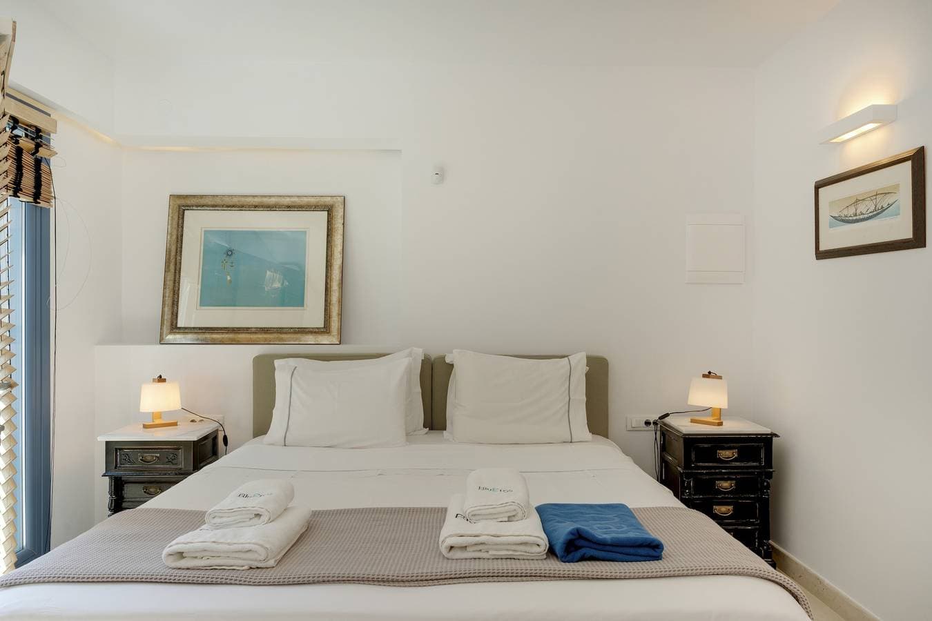 Foto 3 von 27: Villa 'Blueros Luxury' mit Meerblick, WLAN und Klimaanlage