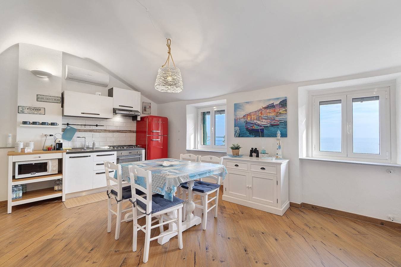 Foto 3 von 40: Apartment „Bedliving Nel Blu“ mit Meerblick, WLAN und Klimaanlage