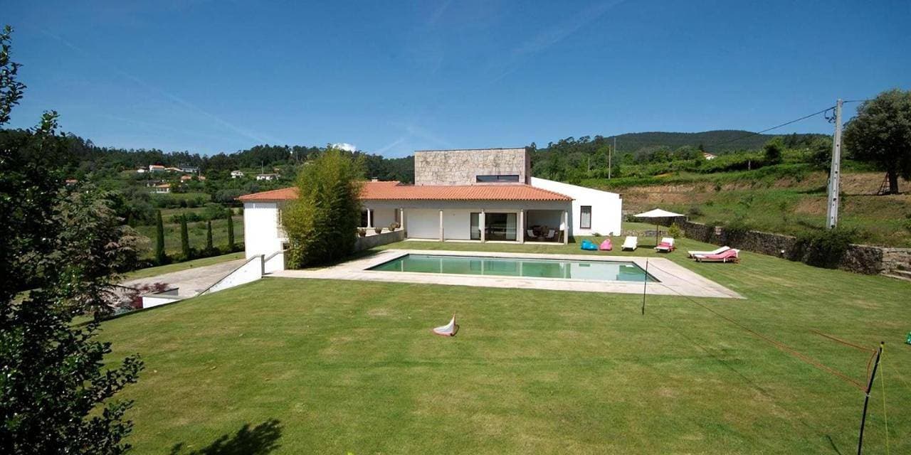 Ferienvilla Mit Garten, Grill Und Terrasse 1