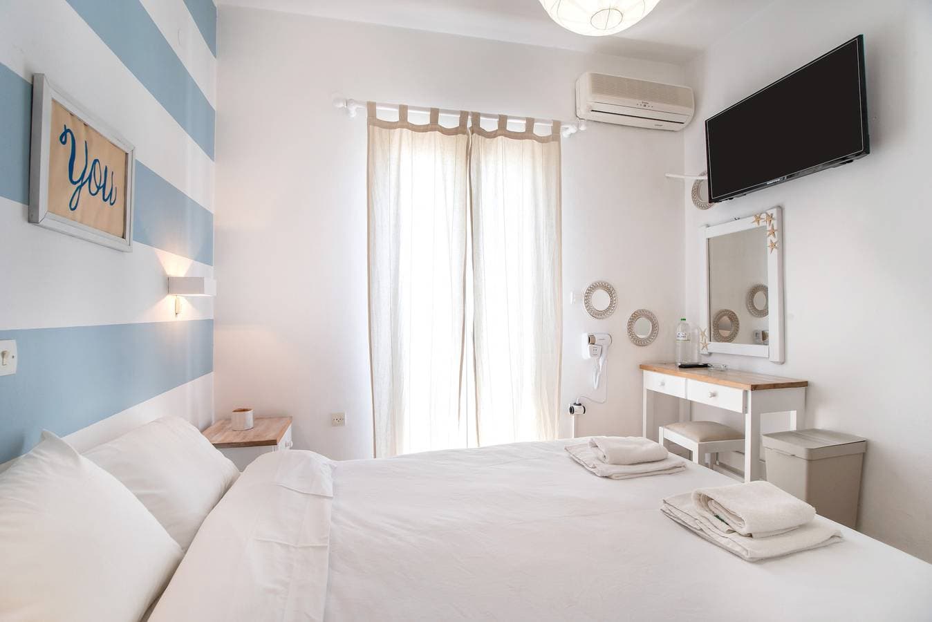Foto 7 von 45: Einzimmerapartment 'Livadia Seaside Studios 13' mit Gemeinschaftsterrasse, WLAN und Klimaanlage