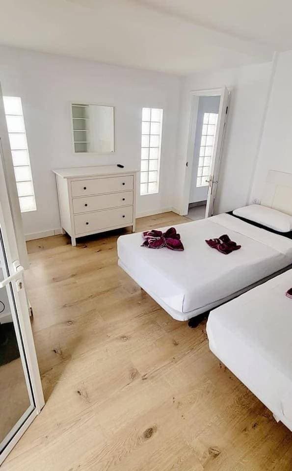 Foto 9 von 22: Two-Bedroom Apartment