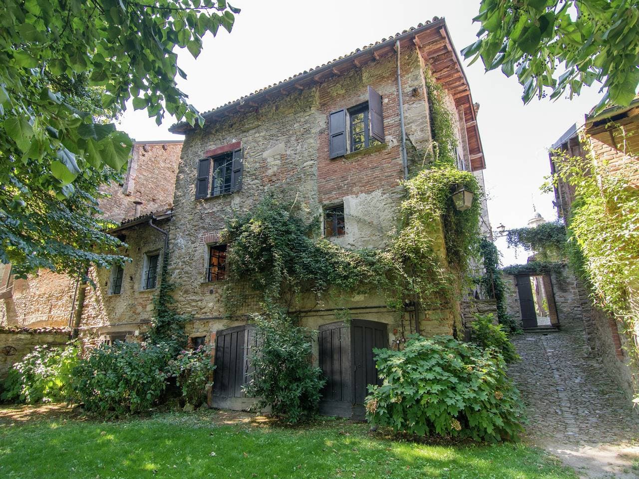Foto 8 von 72: Gästehaus in Monferrato mit Weinverkostung