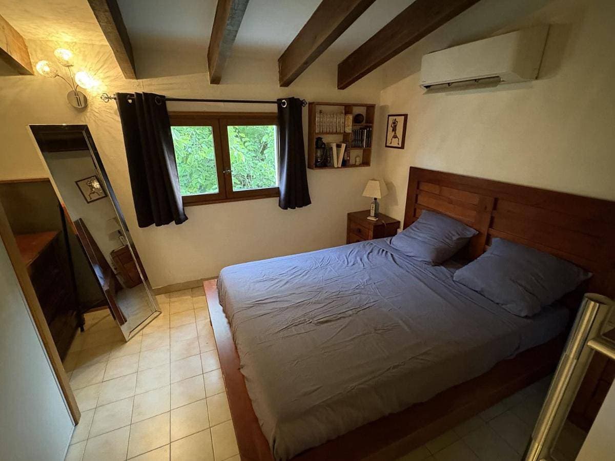 Foto 4 von 27: Two-Bedroom House