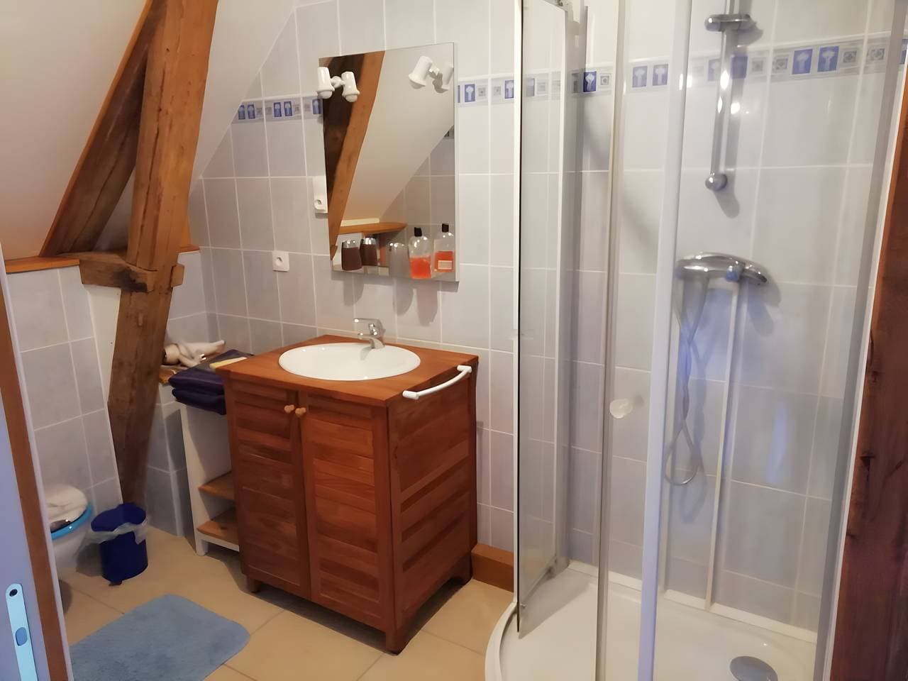 Foto 13 von 39: Landhaus "Gîte Des Hautes Falaises" mit Gemeinschaftsgarten und WLAN