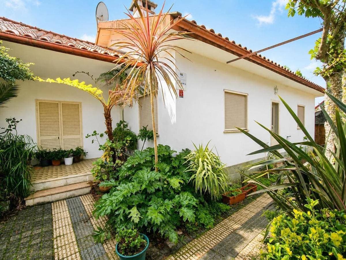 Foto 4 von 50: Three-Bedroom House