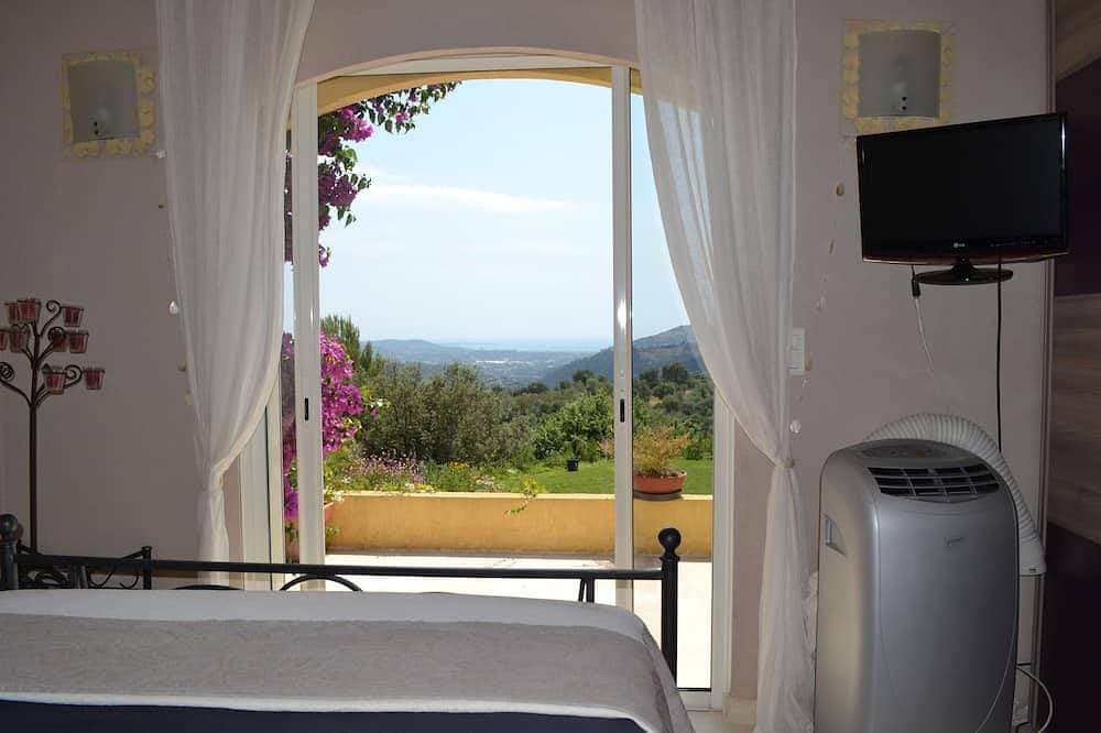 Foto 2 von 30: Villa 10 pers Meerblick Ruhige Abdeckung Schwimmbad Hinten Land Cannes