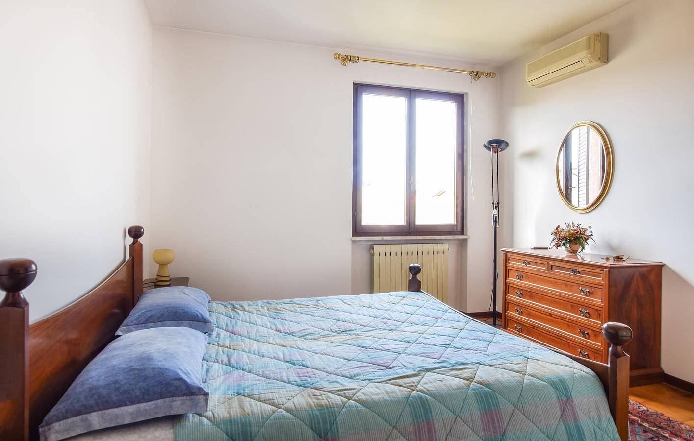 Foto 5 von 16: Gemütliche Wohnung in der Nähe des Gardasees mit WiFi, A/C & Parkplatz