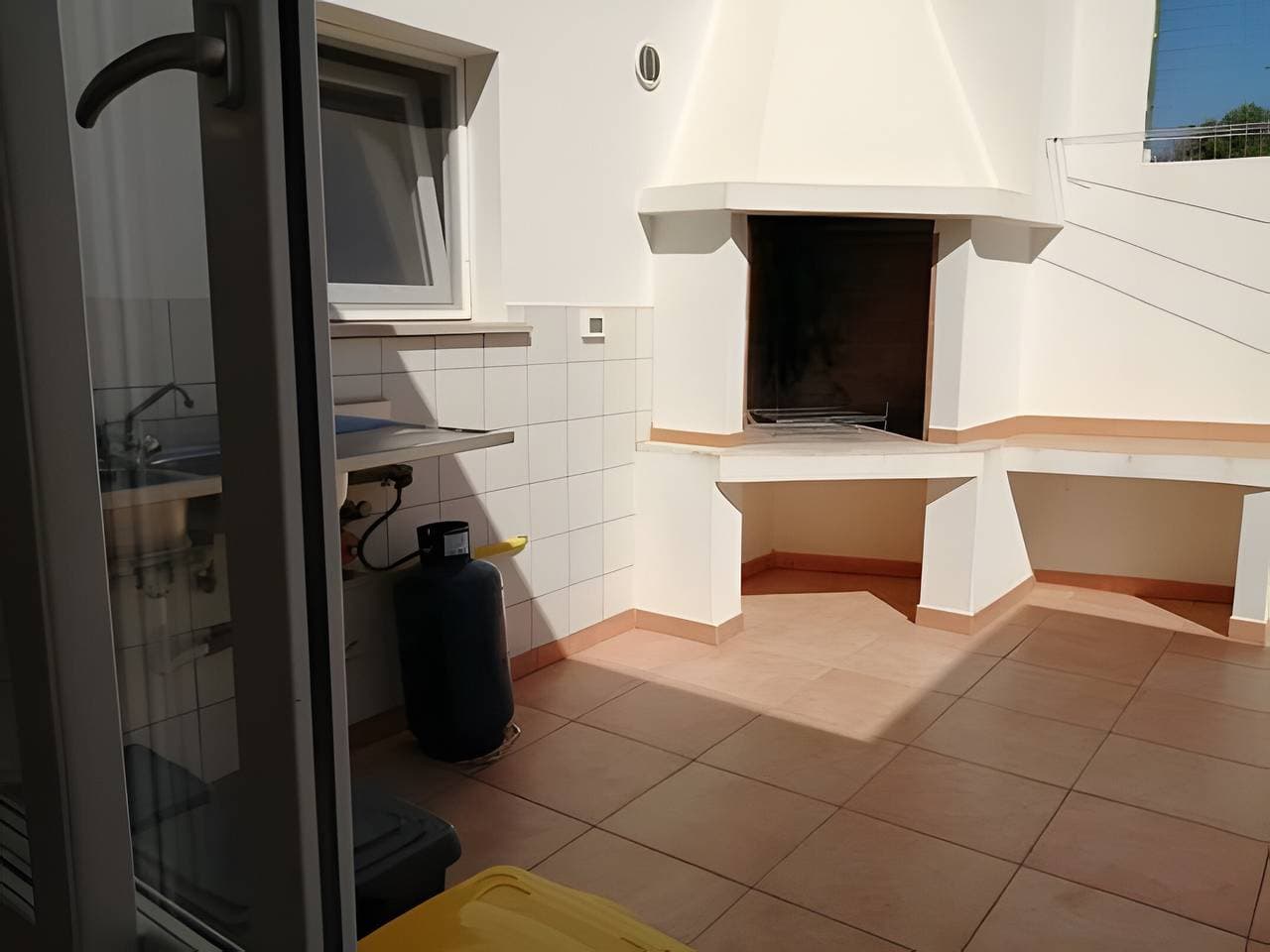 Foto 10 von 17: Apartment 'Appartamento Lucia' mit Meerblick, WLAN und Klimaanlage