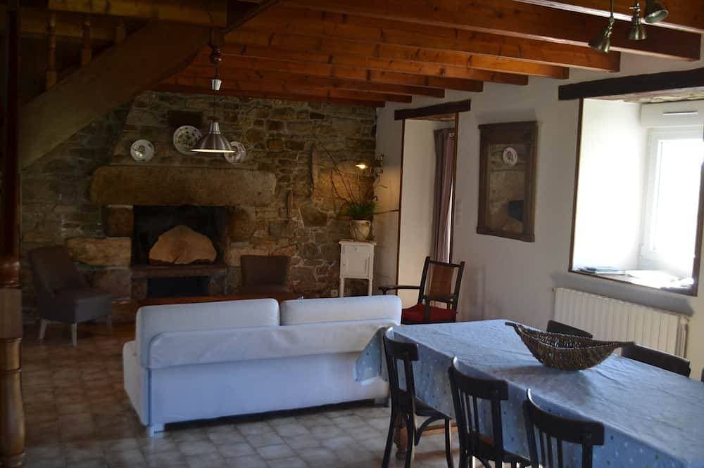 Foto 7 von 26: Traditionelles Haus am Meer