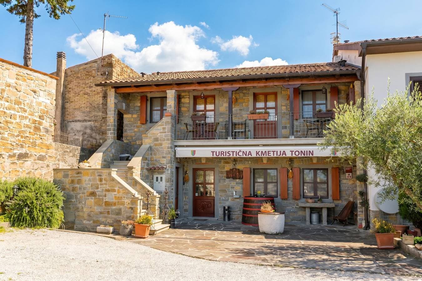 Tourist Farm Tonin - Apartment 2 1