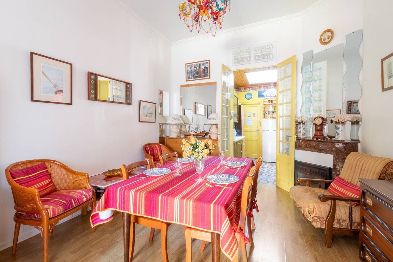 Foto 6 von 12: Ferienwohnung für 6 Personen mit Balkon