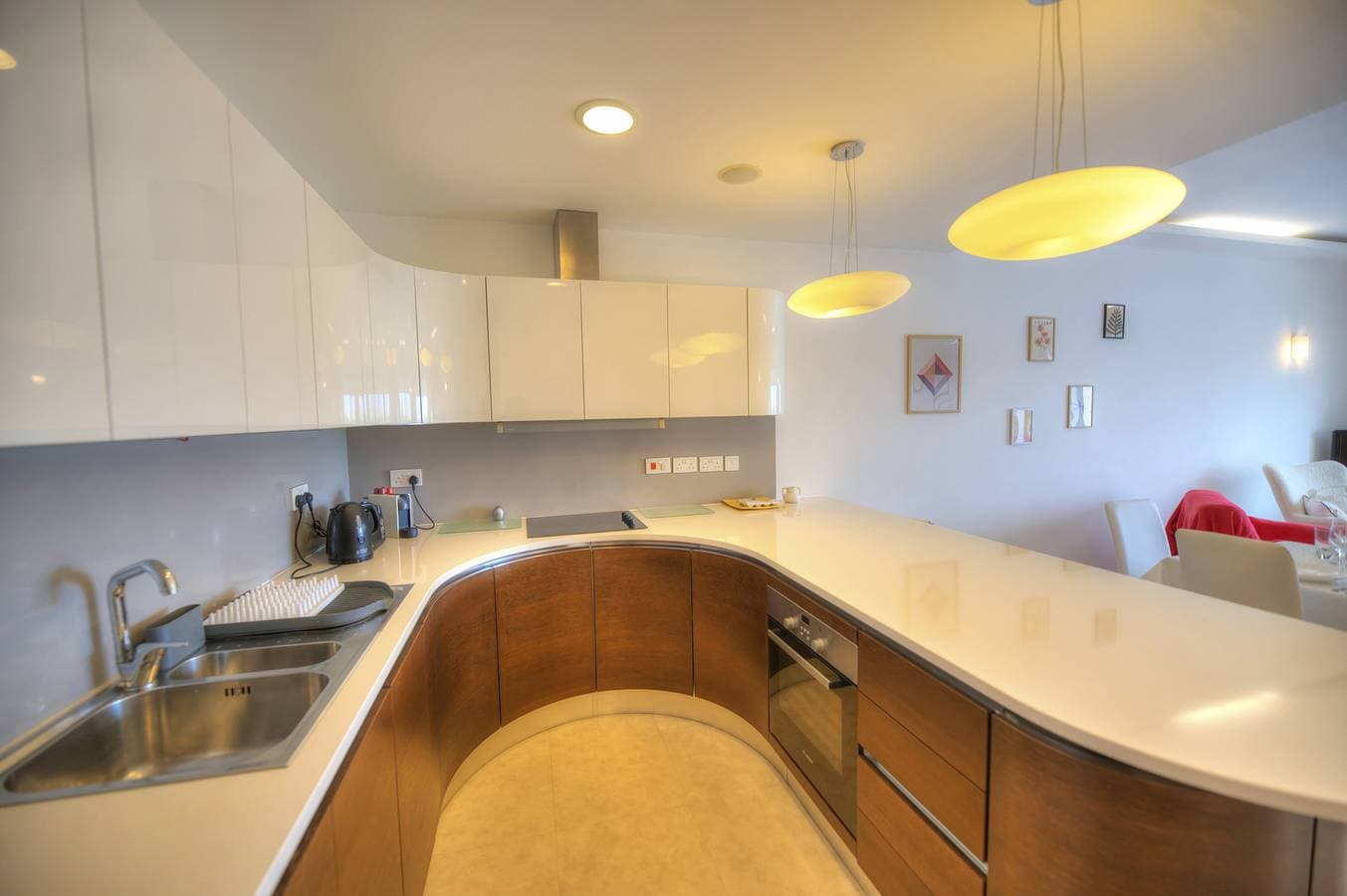 Foto 5 von 38: Ferienwohnung für 6 Personen mit Balkon
