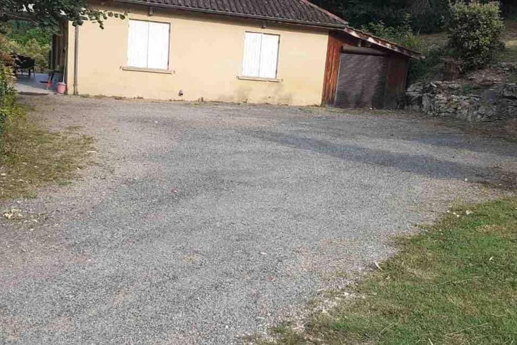 Foto 5 von 5: Three-Bedroom House