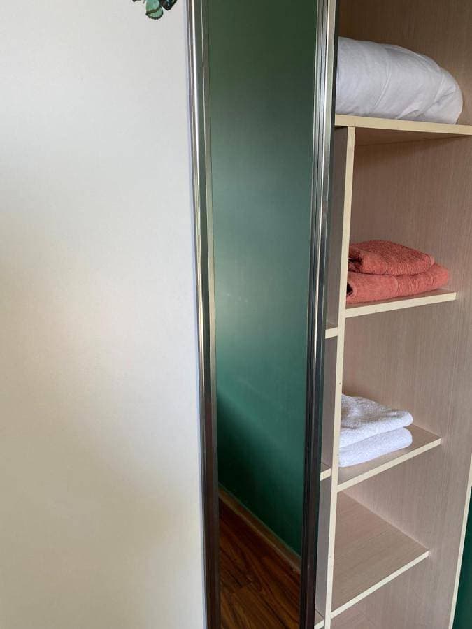 Foto 5 von 28: Two-Bedroom Apartment