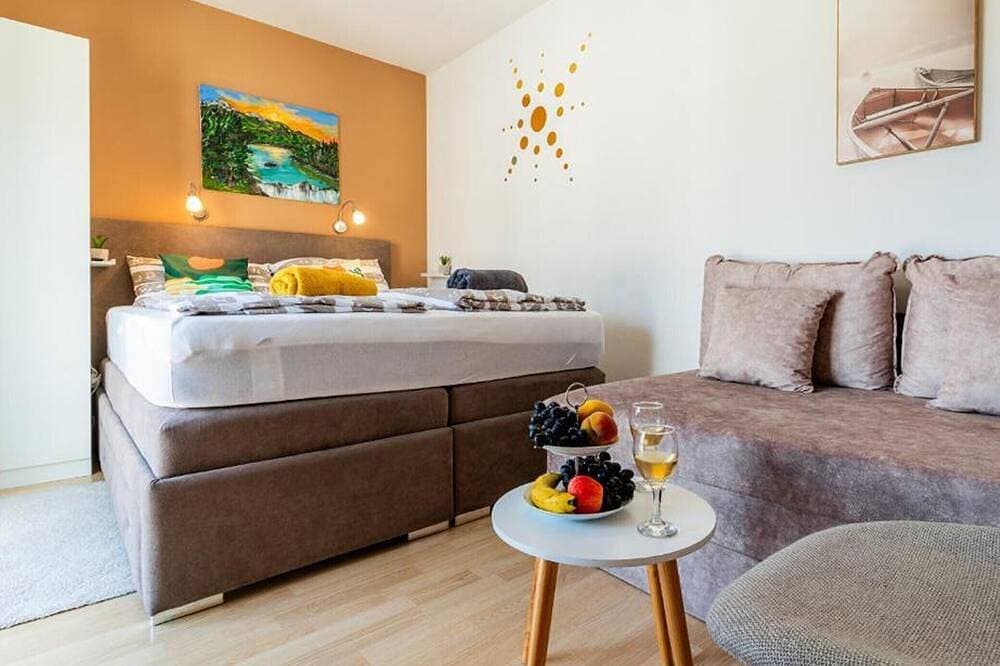 Foto 4 von 24: One Bedroom Apartment with Terrace