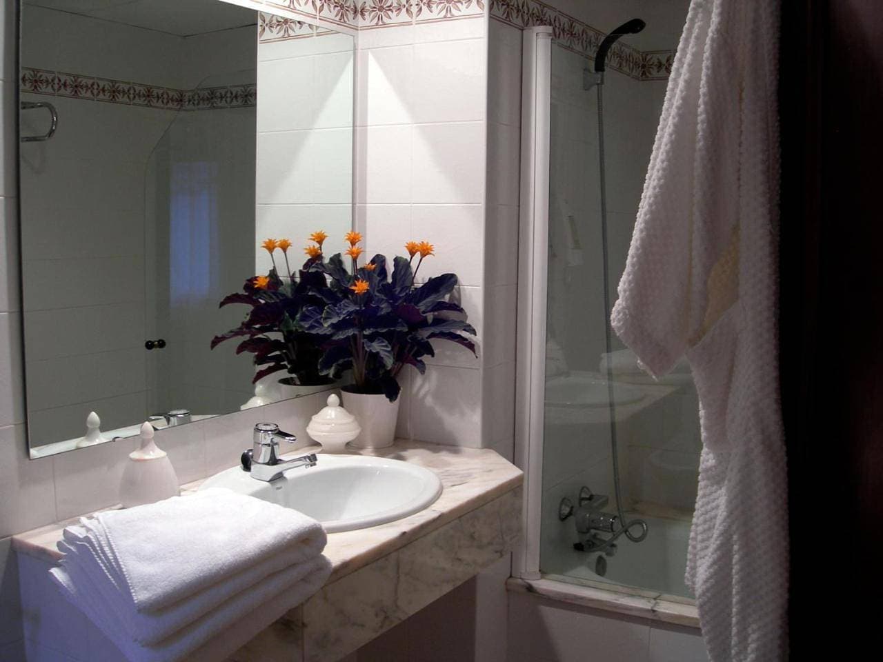 Foto 7 von 7: Superior Double or Twin Room