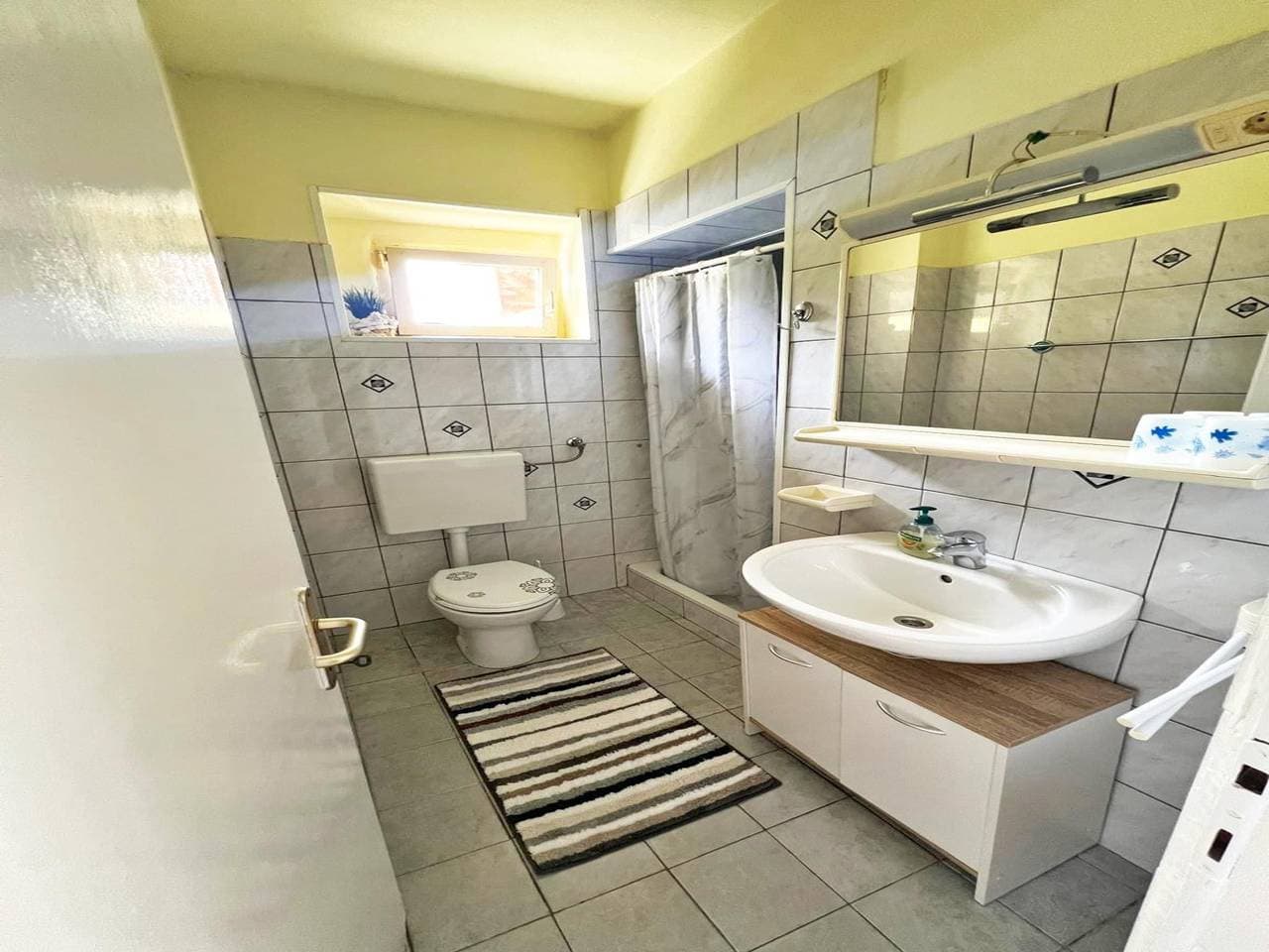Foto 10 von 38: Wohnung in Kampor nahe Sandstrand