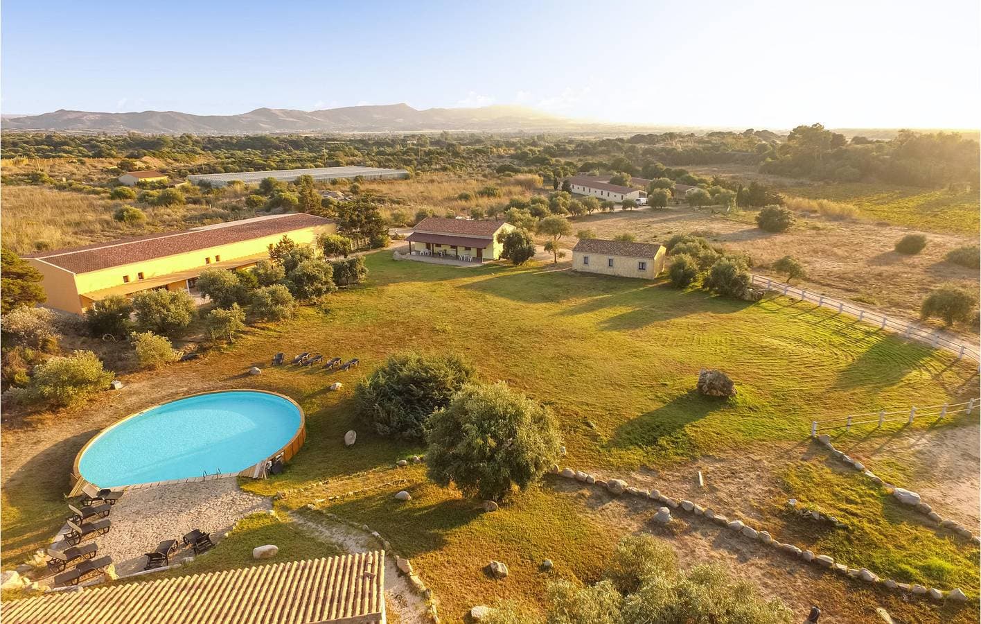 Appartement mit Pool in der Nähe des Li Junchi Beach 1