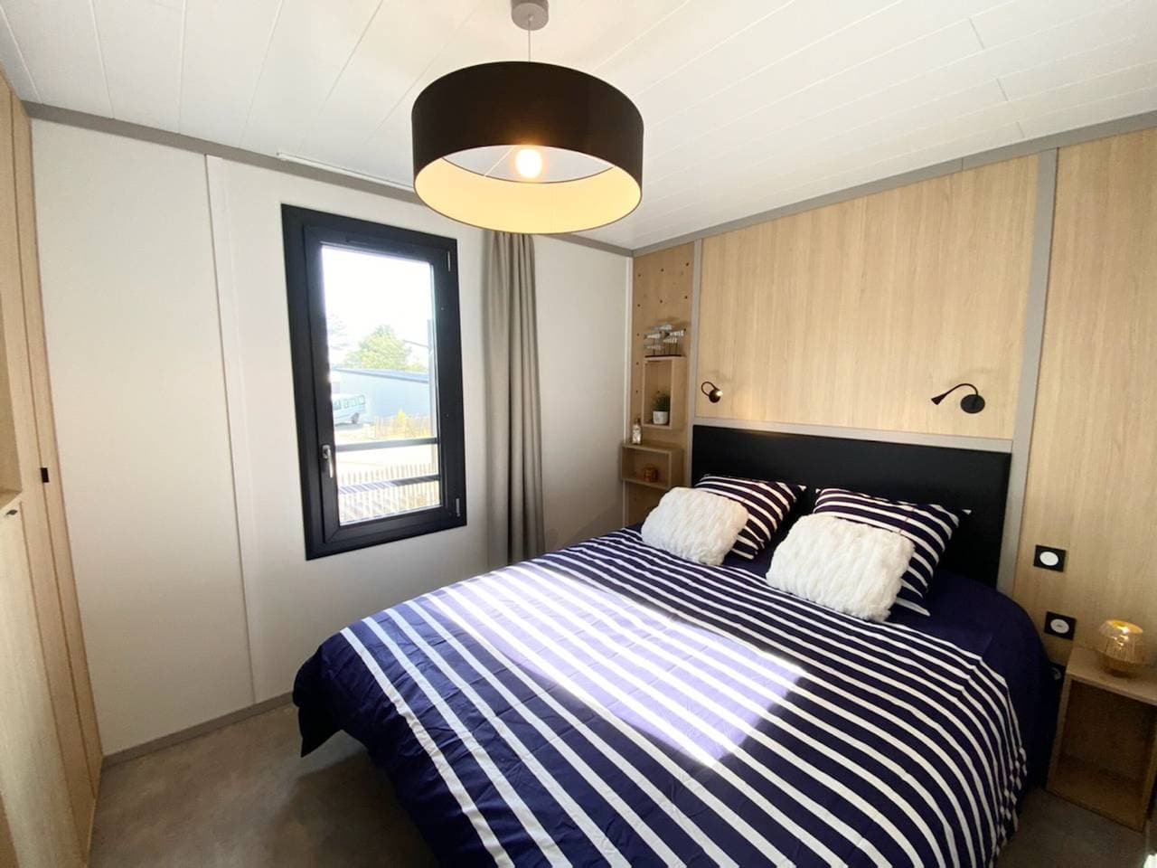 Foto 11 von 34: Gemütliches Ferienhaus mit beheiztem Pool, 4 Schlafplätze und privater Terrasse