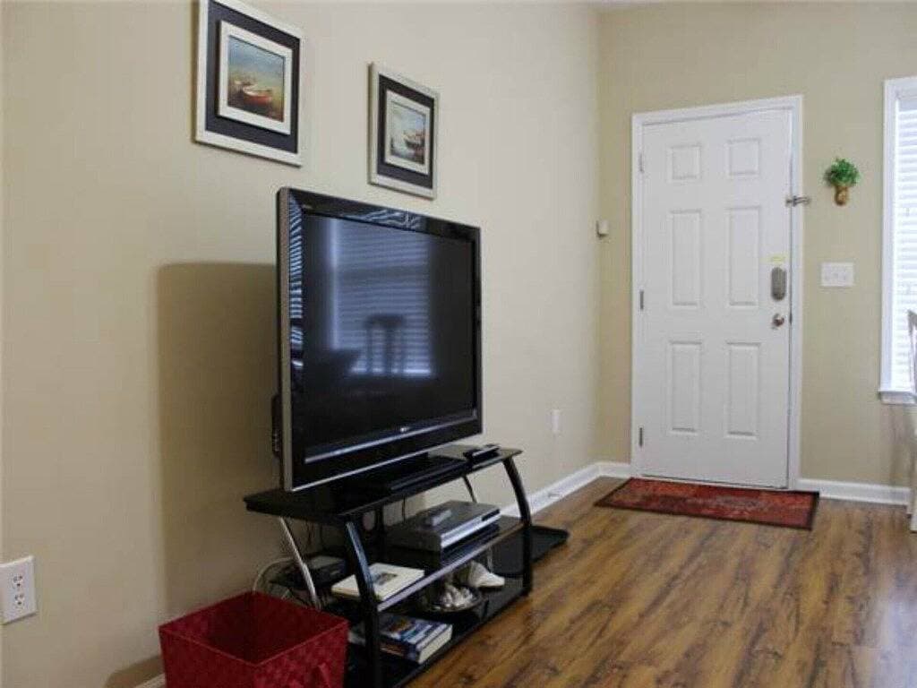 2-Zimmer-Ferienhaus in Myrtle Beach, 1 Block zum Strand 1