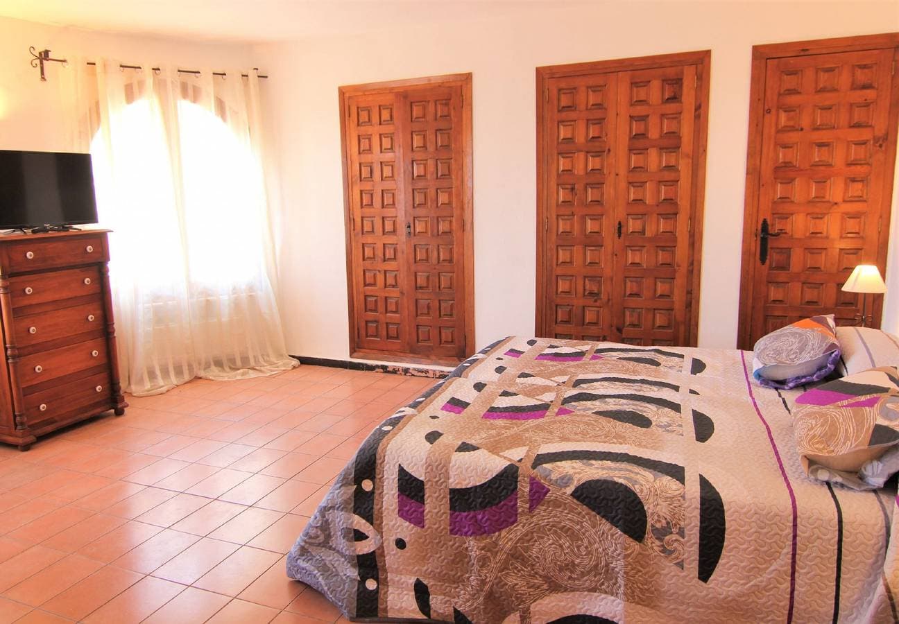 Foto 12 von 56: -Gran Vista-Wifi y Parking Gratis.