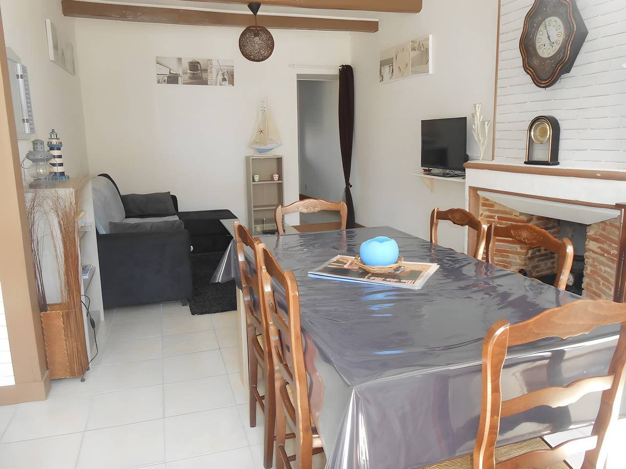Foto 12 von 14: Ferienhaus 'La Maison des Ormeaux' mit privater Terrasse und WLAN