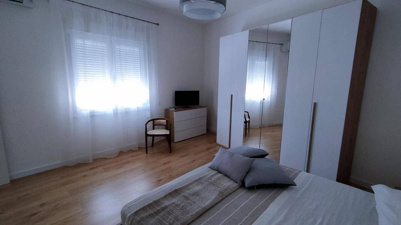 Foto 10 von 11: Double Room with Private External Bathroom