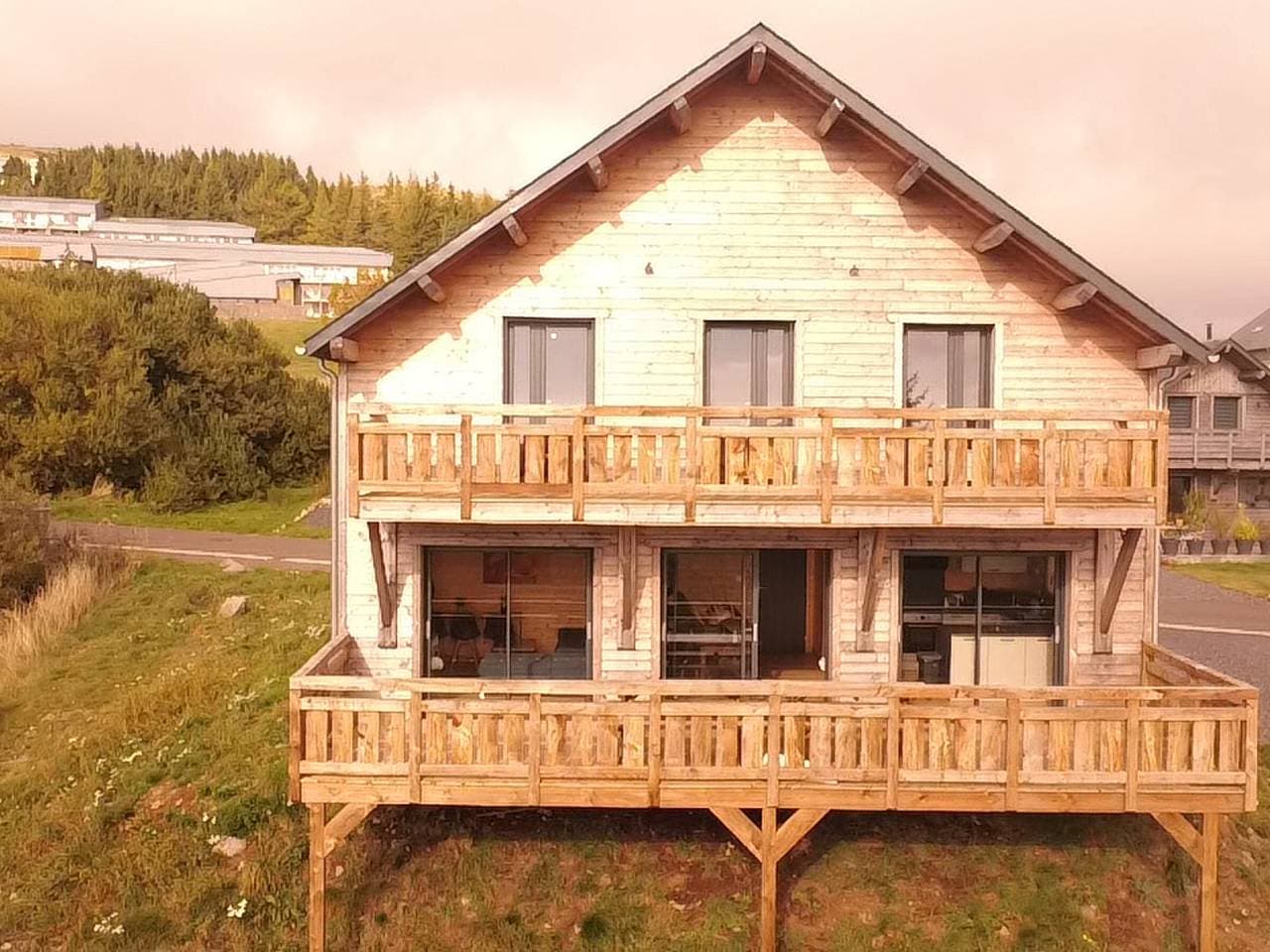 Modernes Chalet für 14 Pers mit Privatparkplatz 1