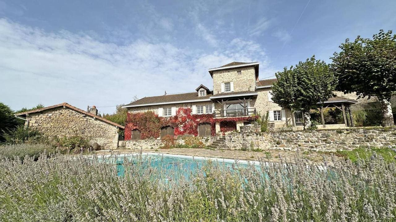 Les granges du tais 1