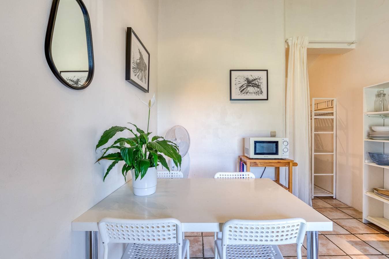 Foto 11 von 23: 'Mas Des Cypres - Mazet 7' mit Privatterrasse, Gemeinschaftsgarten und WLAN