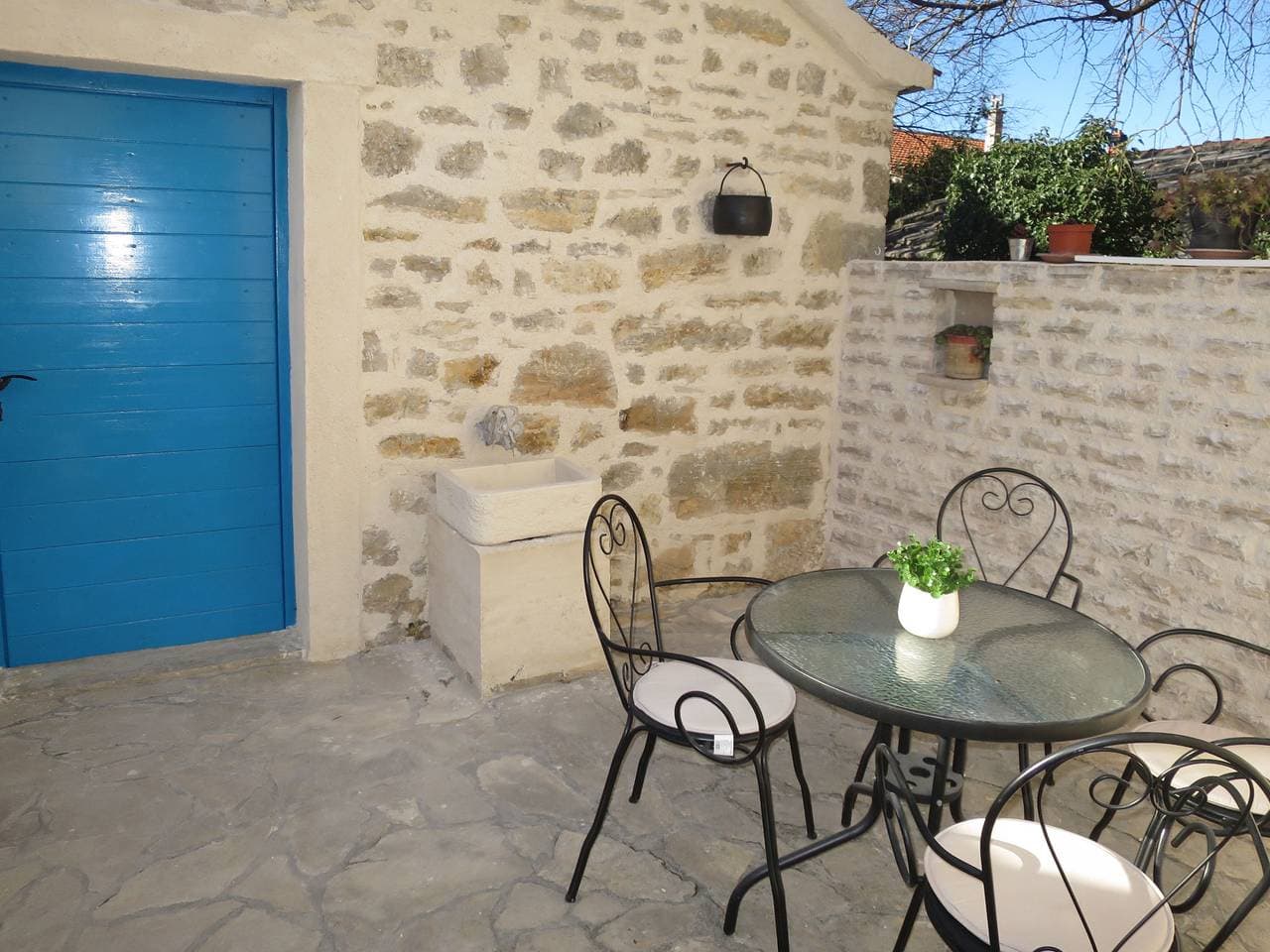 Foto 2 von 25: Gojko