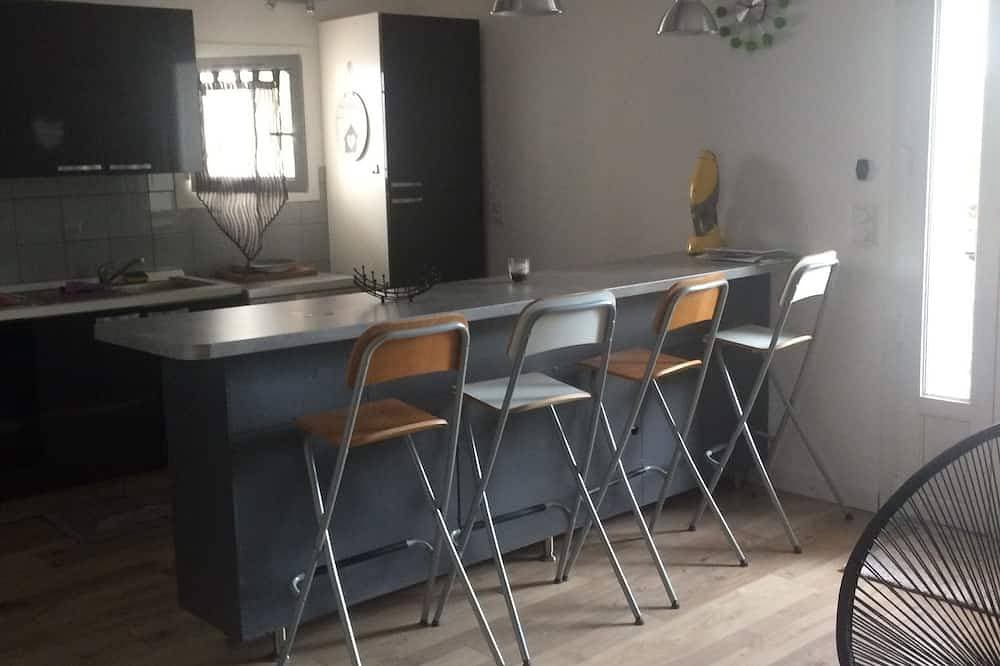 Foto 11 von 21: Schönes Dorfhaus mit Pool über den Boden, ruhig.