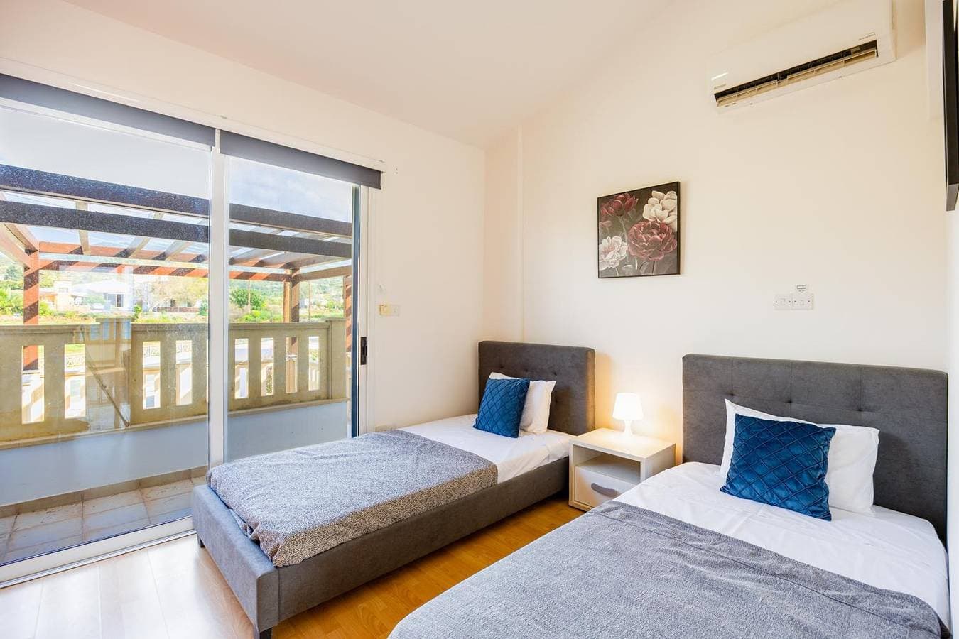 Foto 11 von 20: Villa für 4 Personen mit Meerblick