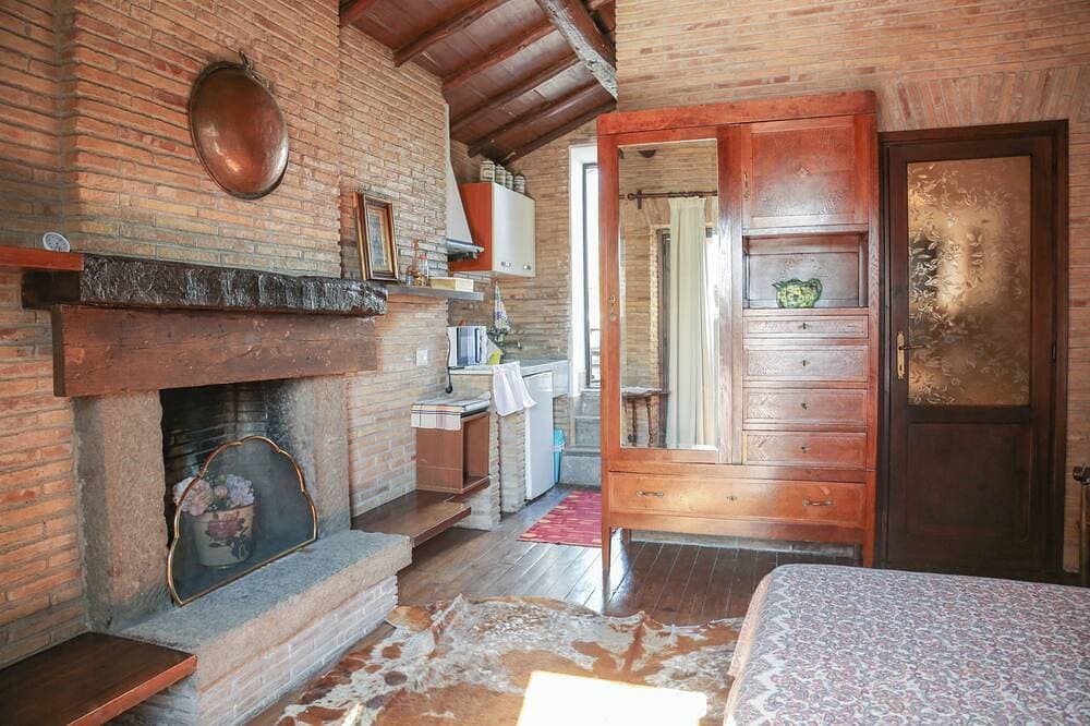 Foto 4 von 30: Cottage independent from the villa provided with kitchenette
