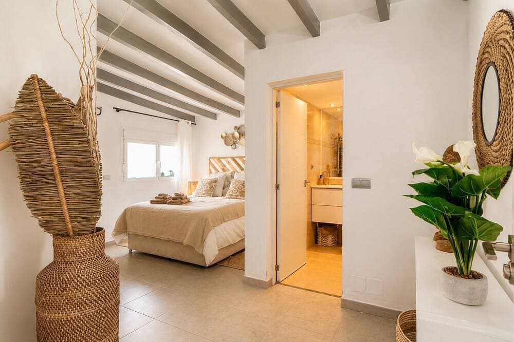 Foto 2 von 30: « Boho Mar » - Your next holiday beach villa in Estepona