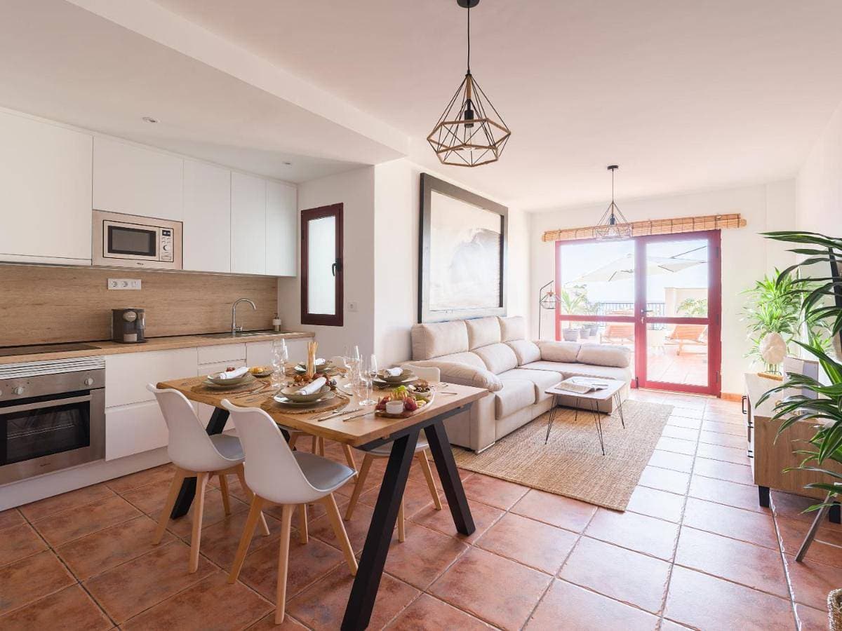 Giraud II - Beachfront - Pool - 46 m2 Terrace 1