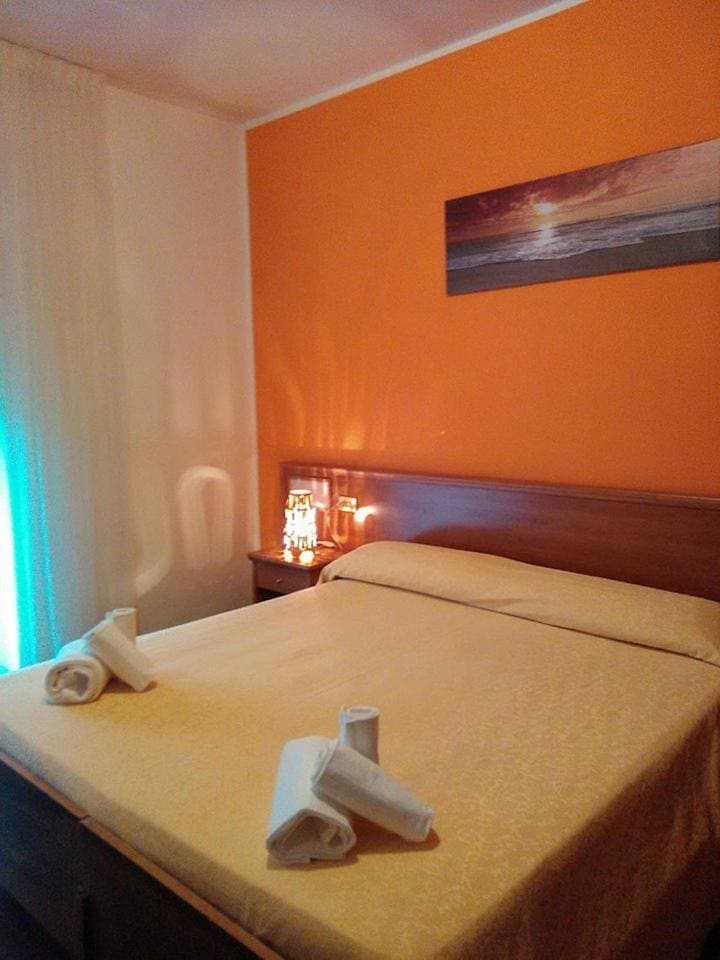 Foto 8 von 12: Double Room with Balcony