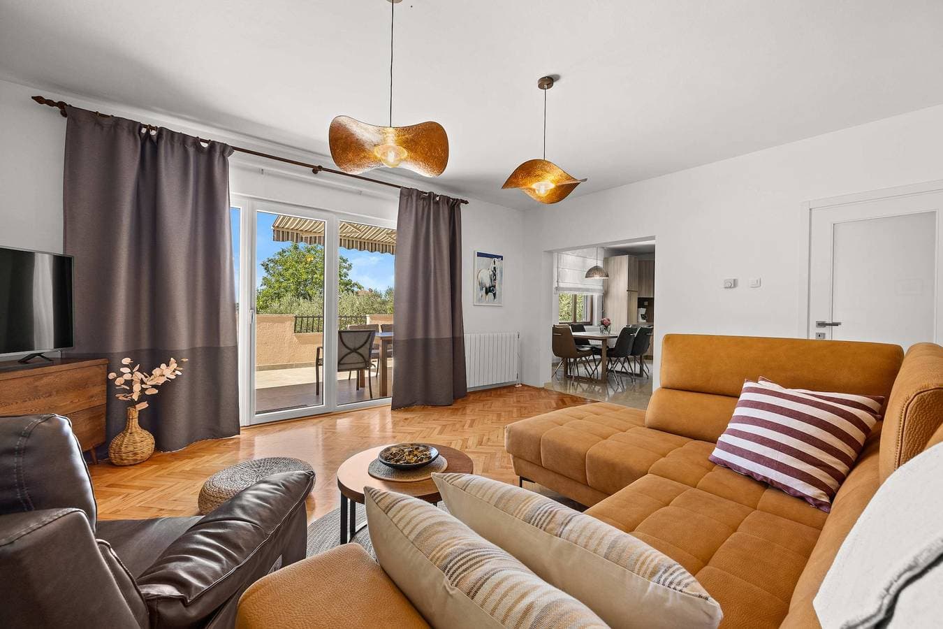 Foto 5 von 28: Ferienhaus für 6 Personen mit Garten
