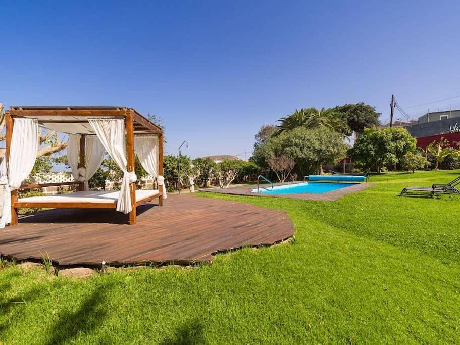 Villa with Pool and sea views in Banana Plantation by CanaryScape 1