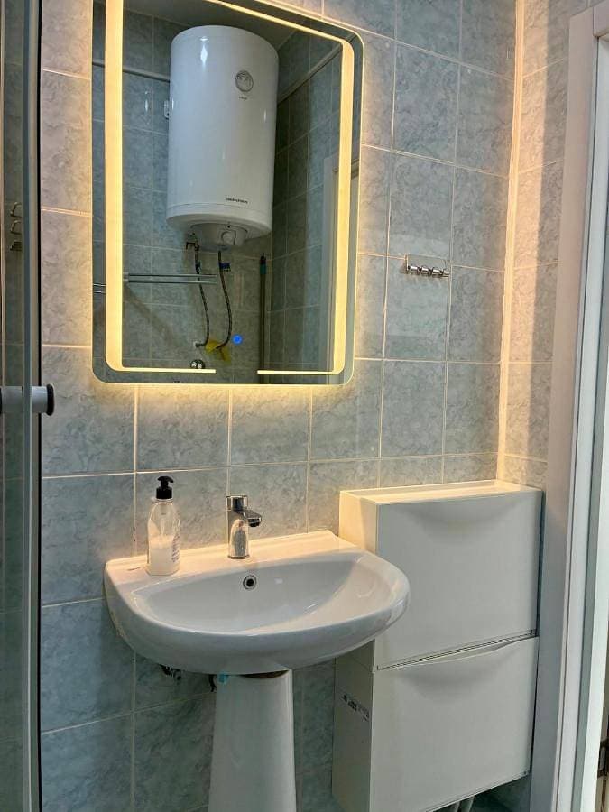 Foto 4 von 18: One-Bedroom Apartment