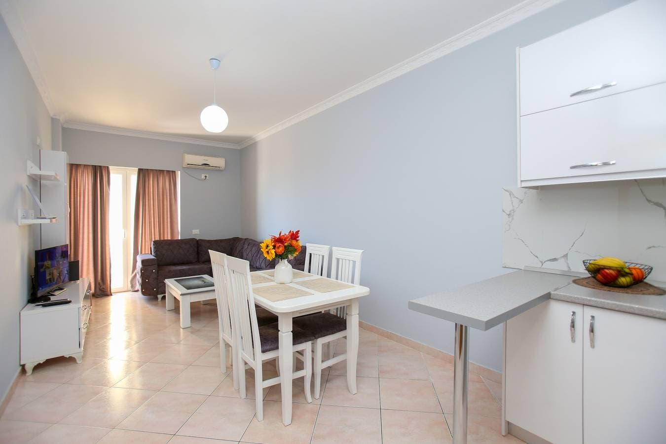 Foto 9 von 24: Ferienwohnung für 4 Personen mit Balkon
