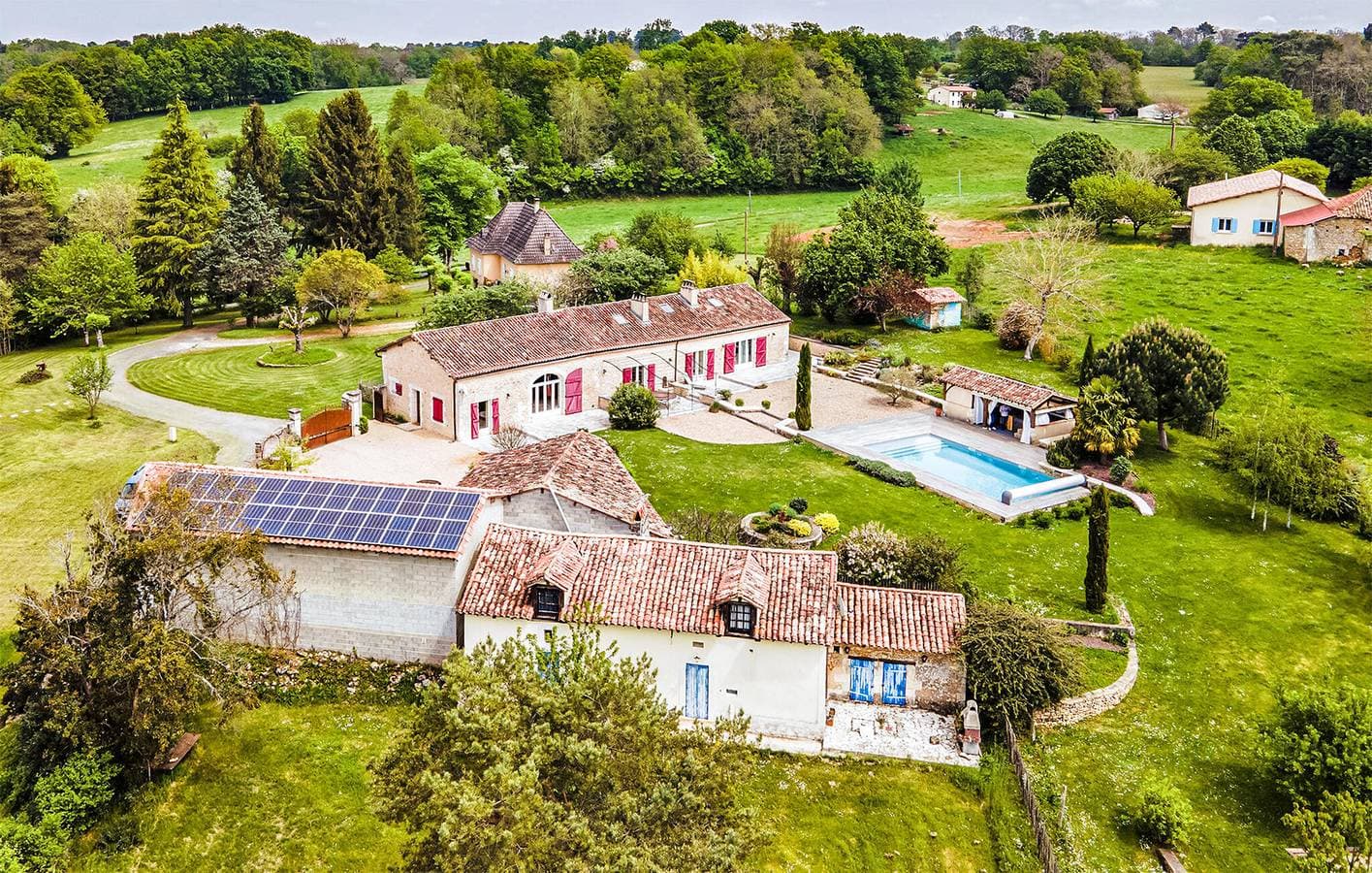 Foto 5 von 32: Gemütliche 28 m² große Wohnung mit Pool, WLAN und Garten
