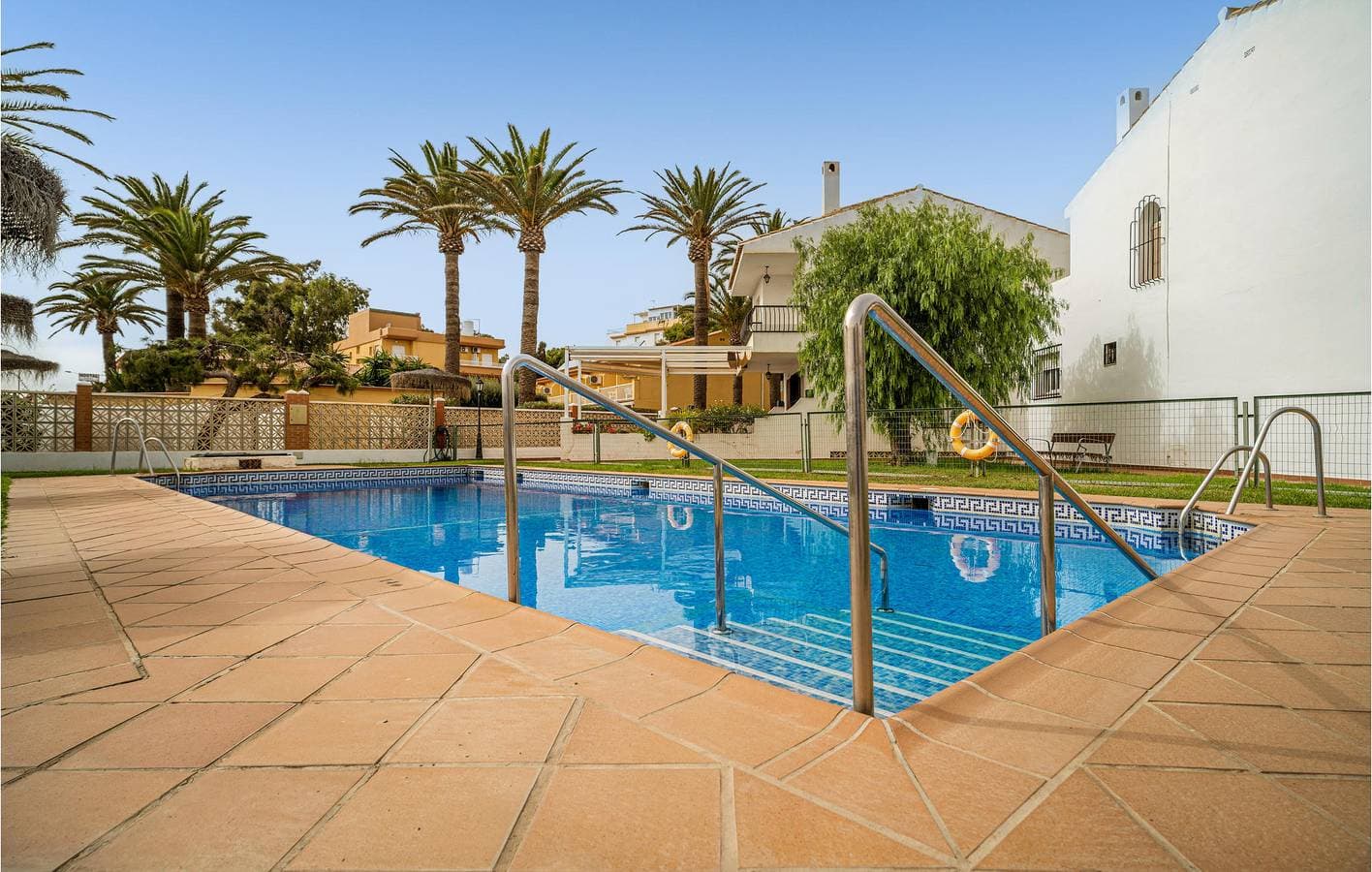 Foto 11 von 20: Apartment mit Meerblick, Parkplatz, Pool, Terrasse & WiFi